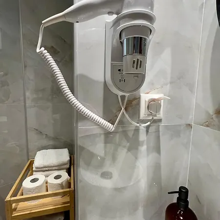 Lägenhet Sapphire View Skg *